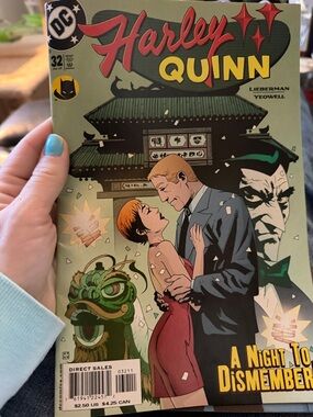 DC Harley Quinn Comic Cover – Green, Red & Yellow Artwork